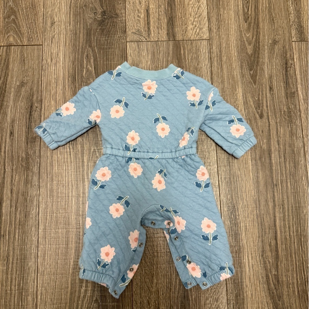 Carters Baby Girl Blue Quilted Flower One Piece Size 6m - Picture 4 of 4